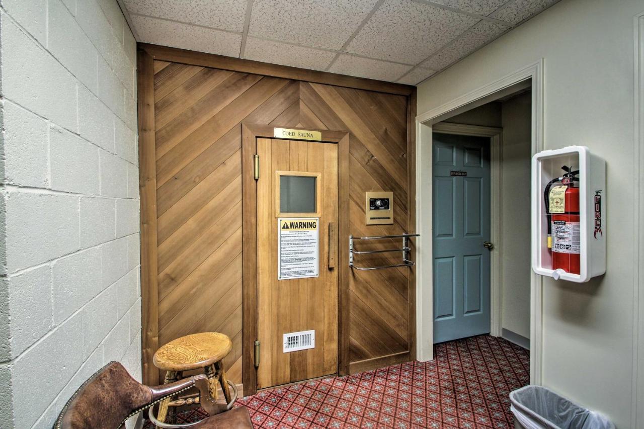 Lincoln Condo With Views, Pool, Hot Tub And Balcony! Exterior foto